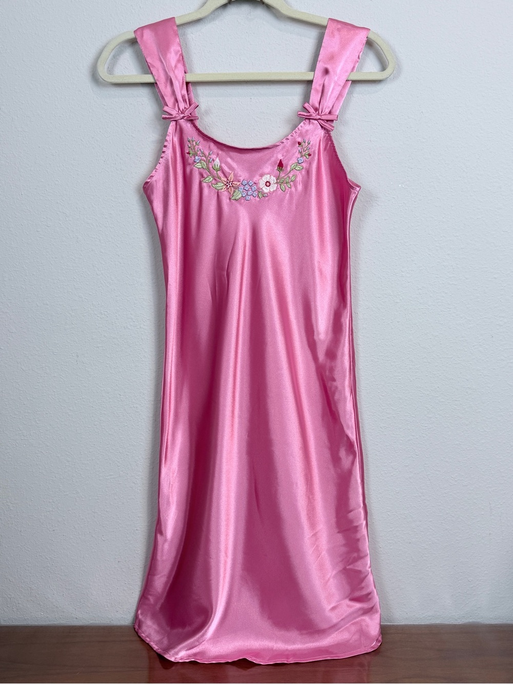Pink K Satin Floral-Embroidered Chemise S